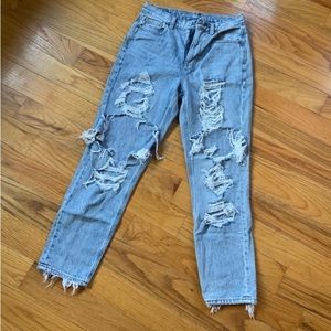 American Eagle Distressed Mom Jean